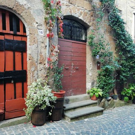 Relax Dal Caos Di Citta Apartment Barbarano Romano Exterior foto